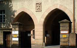 ehem. Werk der Fa. Triumph - Eingang